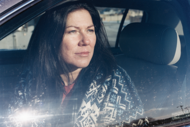 Kim Deal exits the Pixies