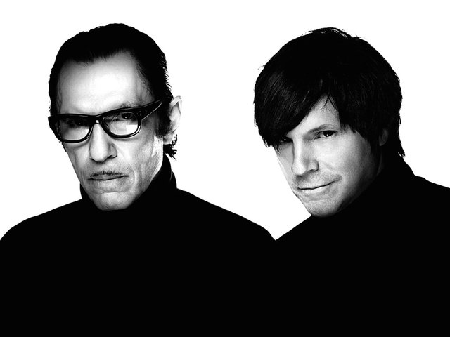 Sparks announce fall American tour, sign contract to remain brothers for additional 10 years