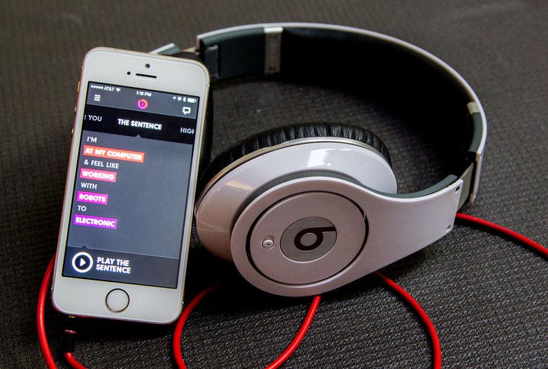 Apple to maybe shut down Beats Music... or maybe not... but probably? It's really up to Bono.