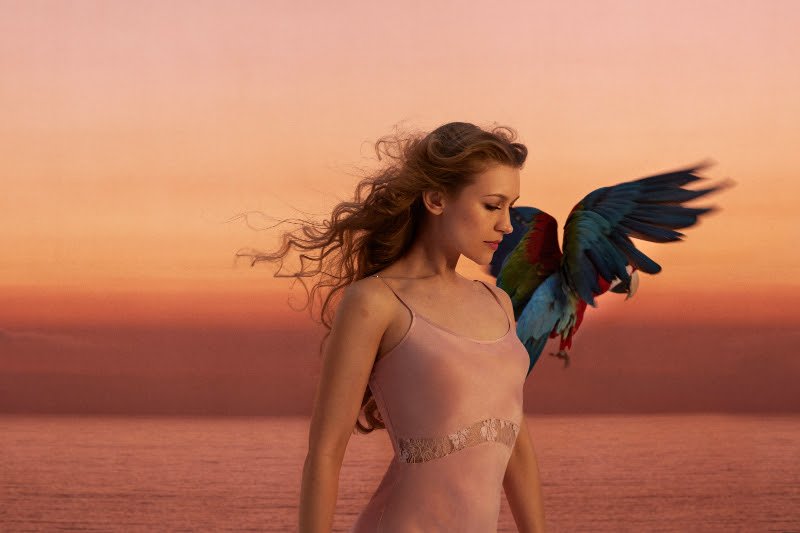 Joanna Newsom unveils new album, Divers, debuts video, showcases the fall fashions way ahead of Urban Outfitters