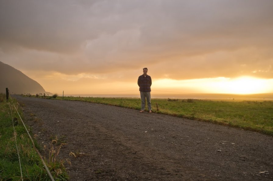 Mount Eerie announces North American dates, expected to perform new material