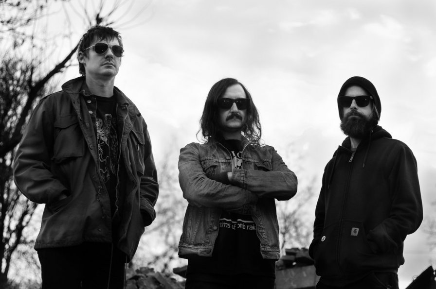 Mammoth Grinder execute the death metal triple treat: announce release of Cosmic Crypt album, share first single “Superior Firepower,” and reveal 2018 tour dates