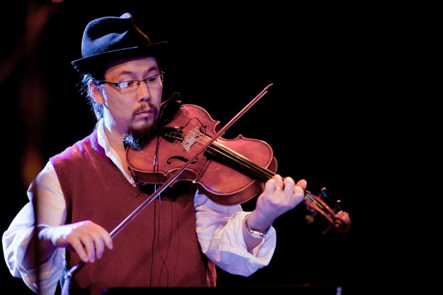 Eyvind Kang releases The Narrow Garden in January, a more violin-centric retelling of The Secret Garden