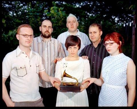 Camera Obscura announce US spring tour, resulting in a roar of plaintive sighs