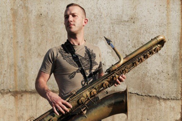 Colin Stetson to release new 10-inch in October, is rumored to have played saxophone on it