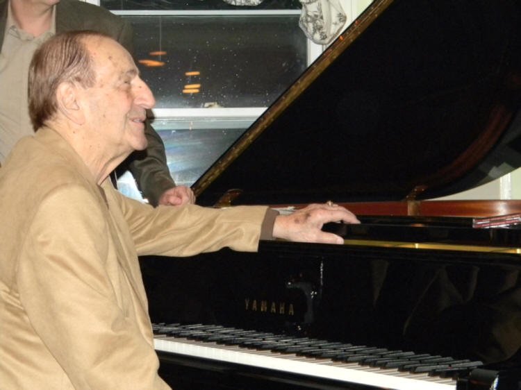 RIP: Al Vega, longtime Boston jazz pianist